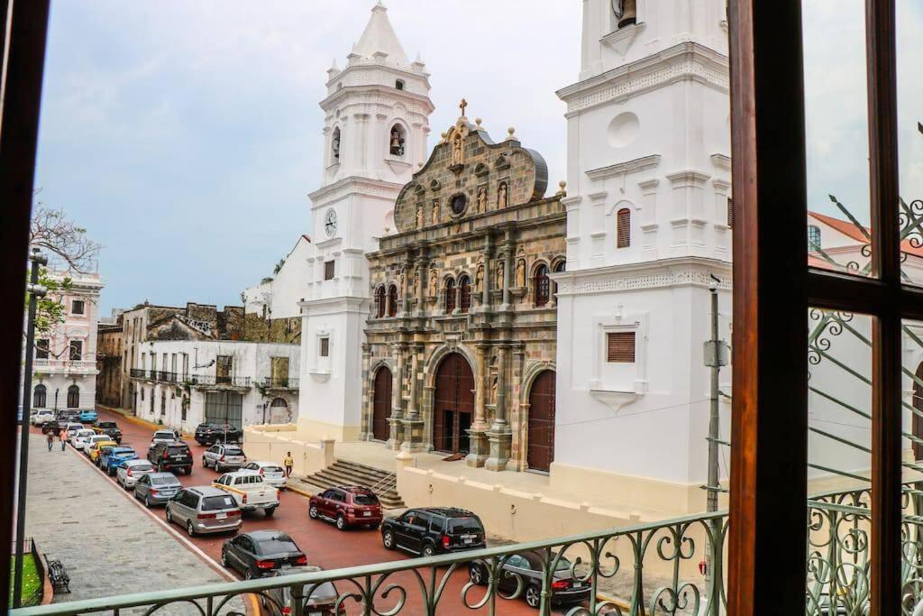 Plaza Catedral 104 - Apartment With A View To Plaza Catedral In Casco Panama City Ngoại thất bức ảnh